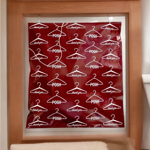 Posh Hanger Poly Mailers 14x17 Pack of 25 - Picture 4 of 6